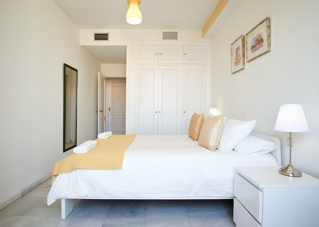 San Jacinto Triana Suite By Valcambre Sevilla Buitenkant foto